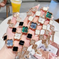 반클리프앤아펠 6칼라 A급 여자 시계