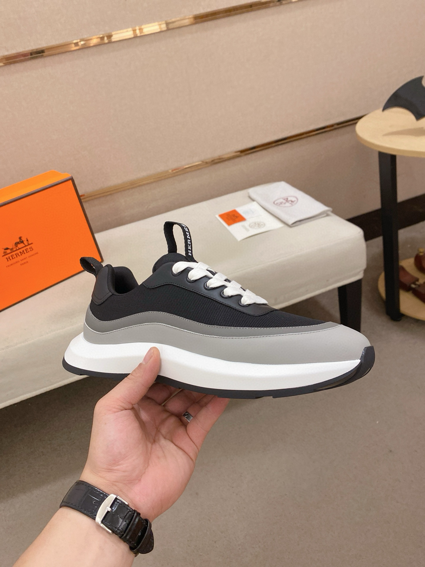 에르메스 남자 신발 운동화 스니커즈