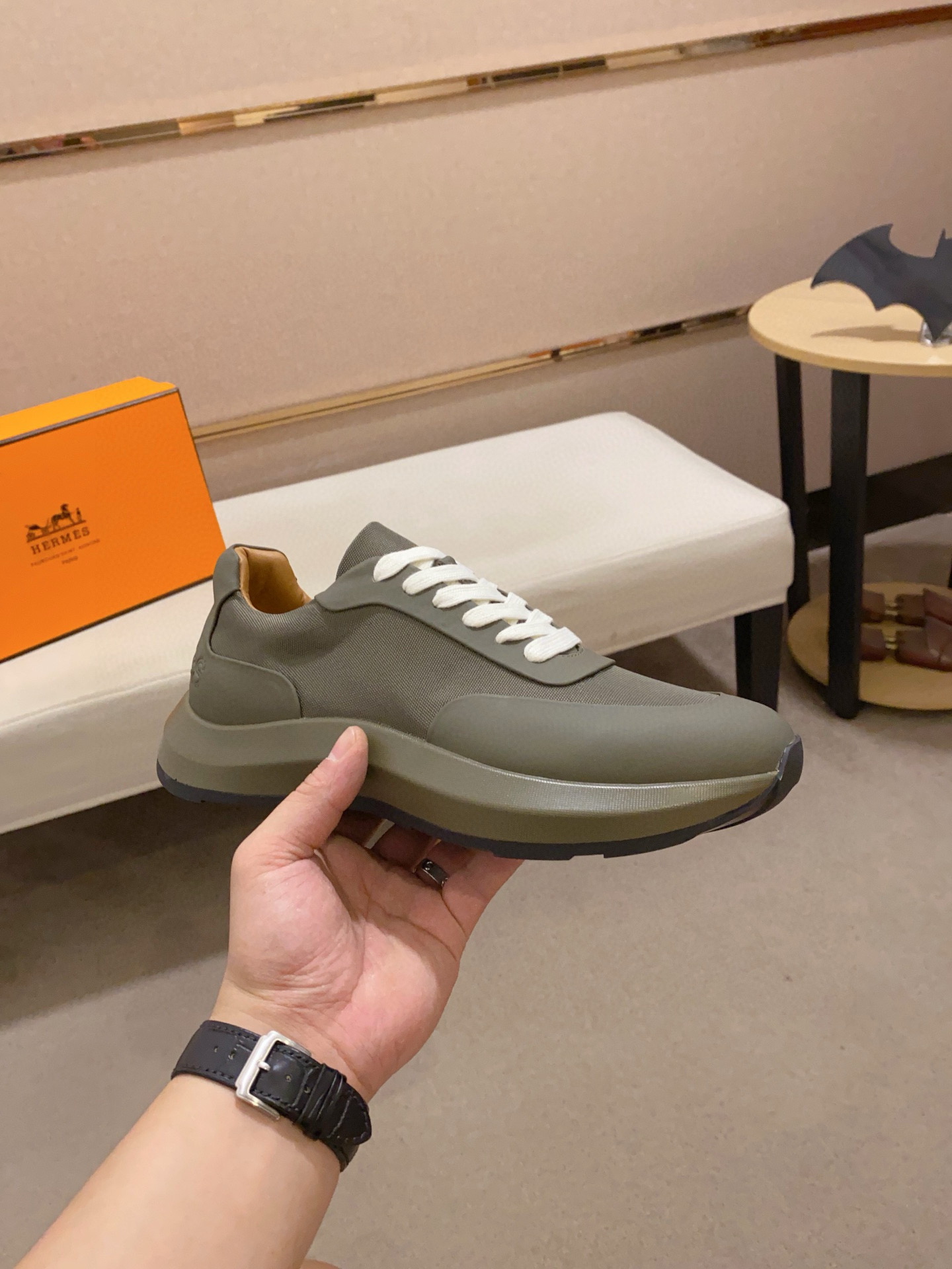 에르메스 남자 신발 운동화 스니커즈