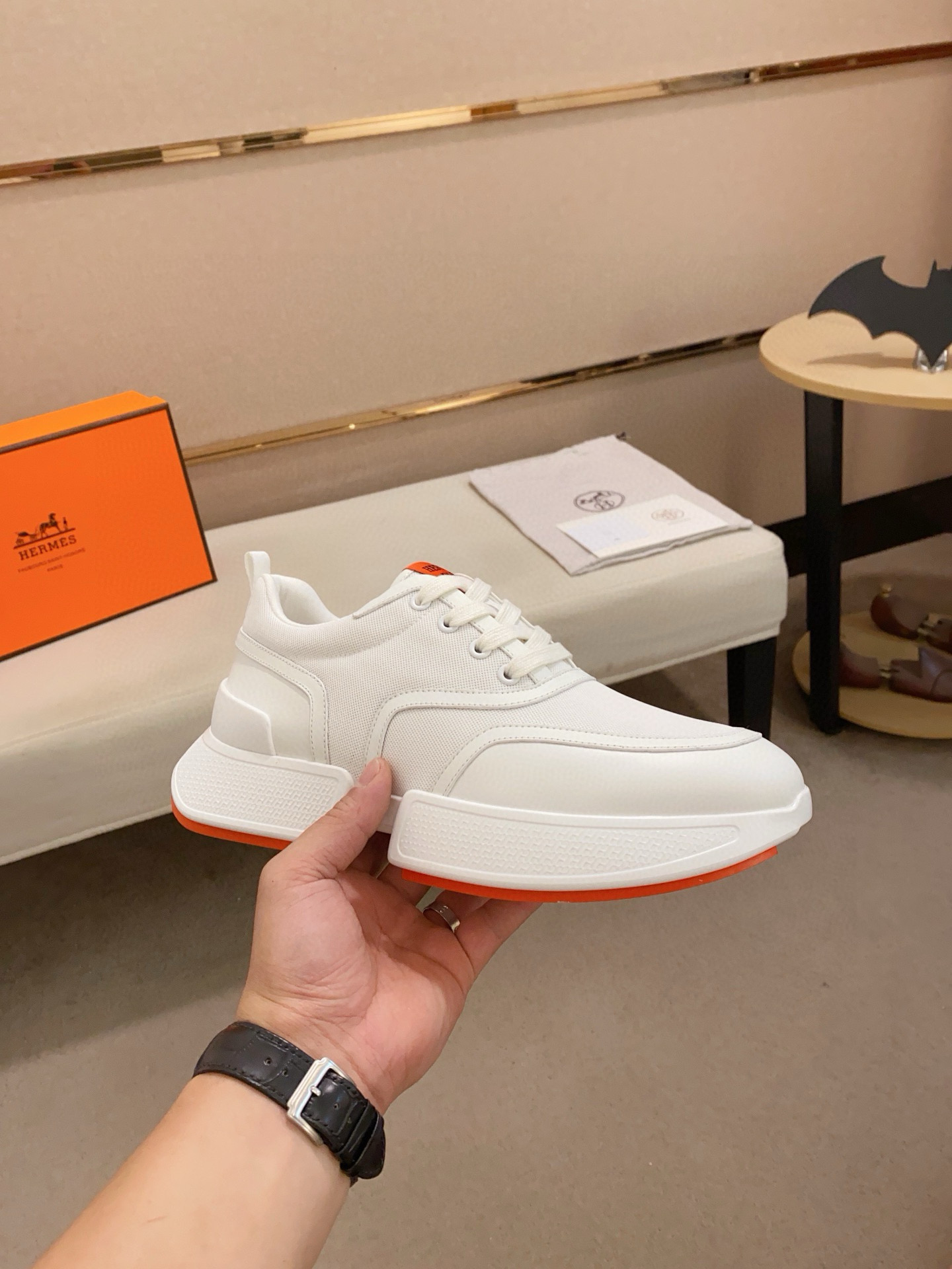 에르메스 남자 신발 운동화 스니커즈