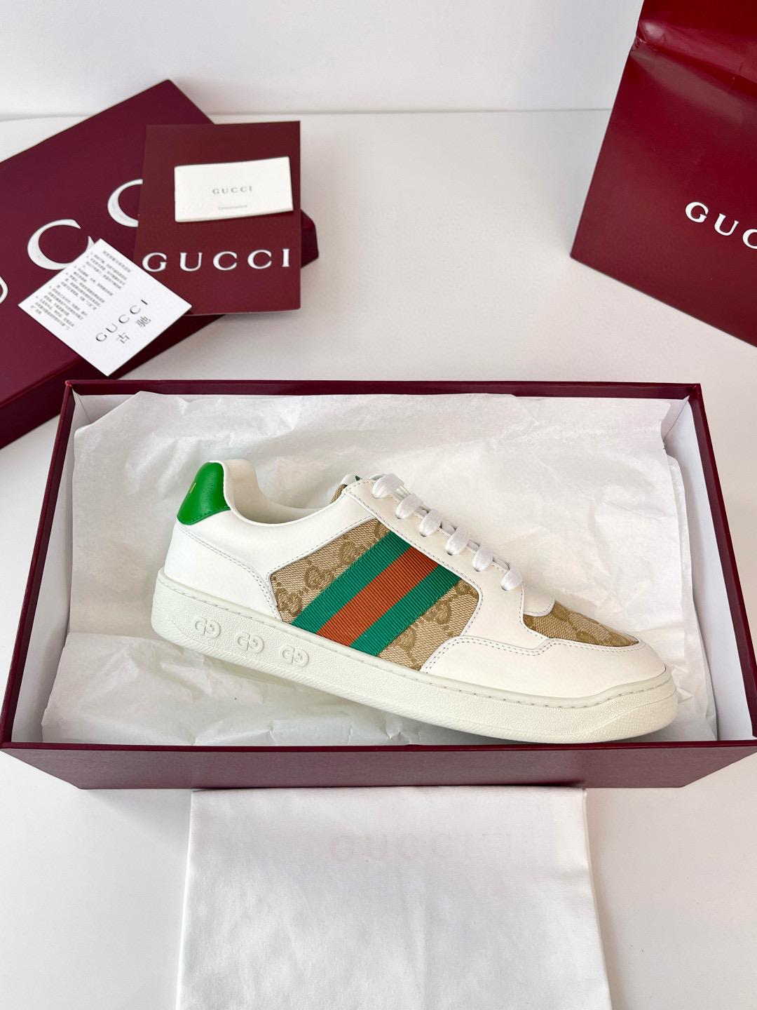 구찌 스크러너 남녀공용 신발 운동화 스니커즈