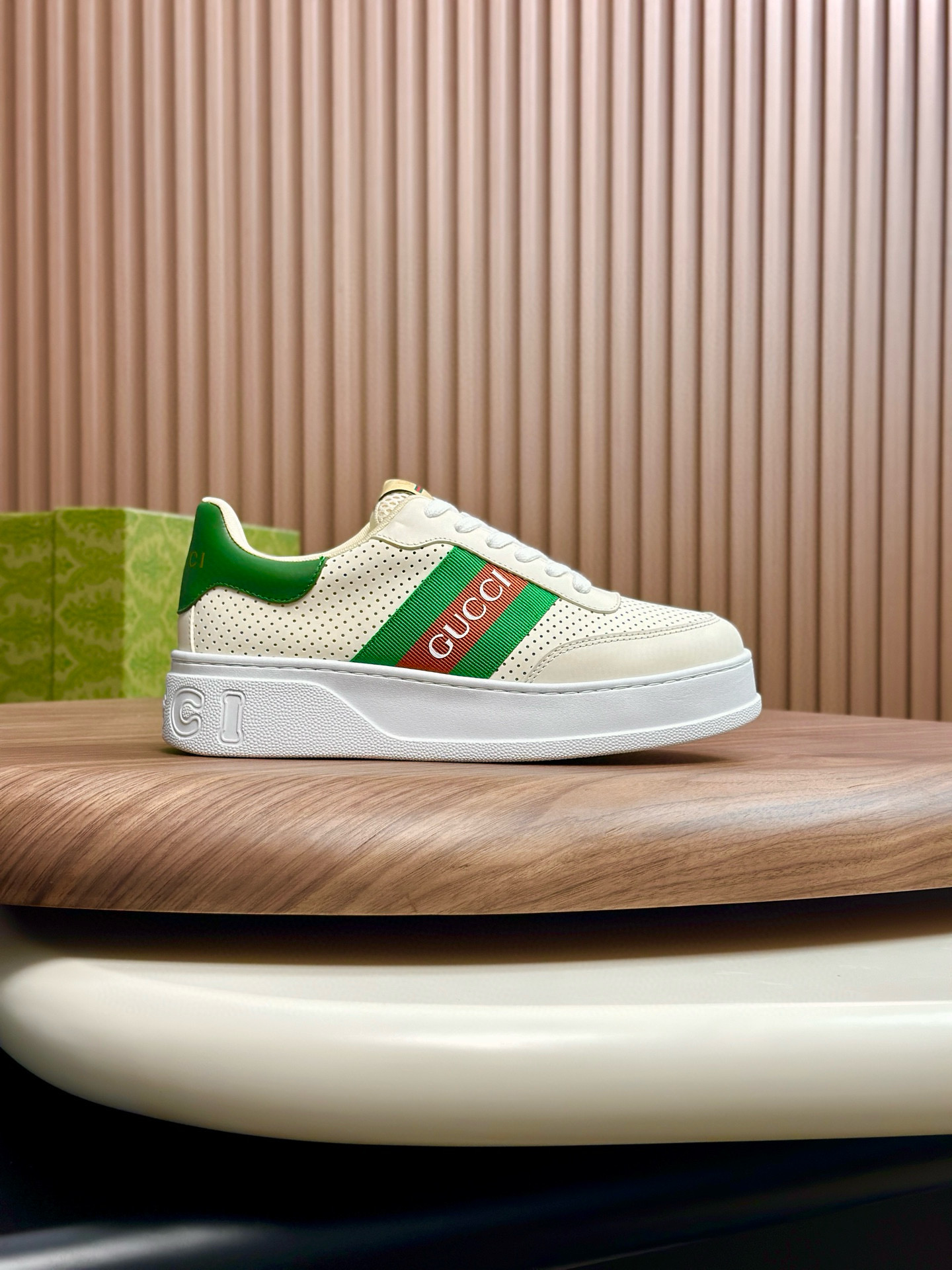 구찌 스크러너 남자 신발 운동화 스니커즈