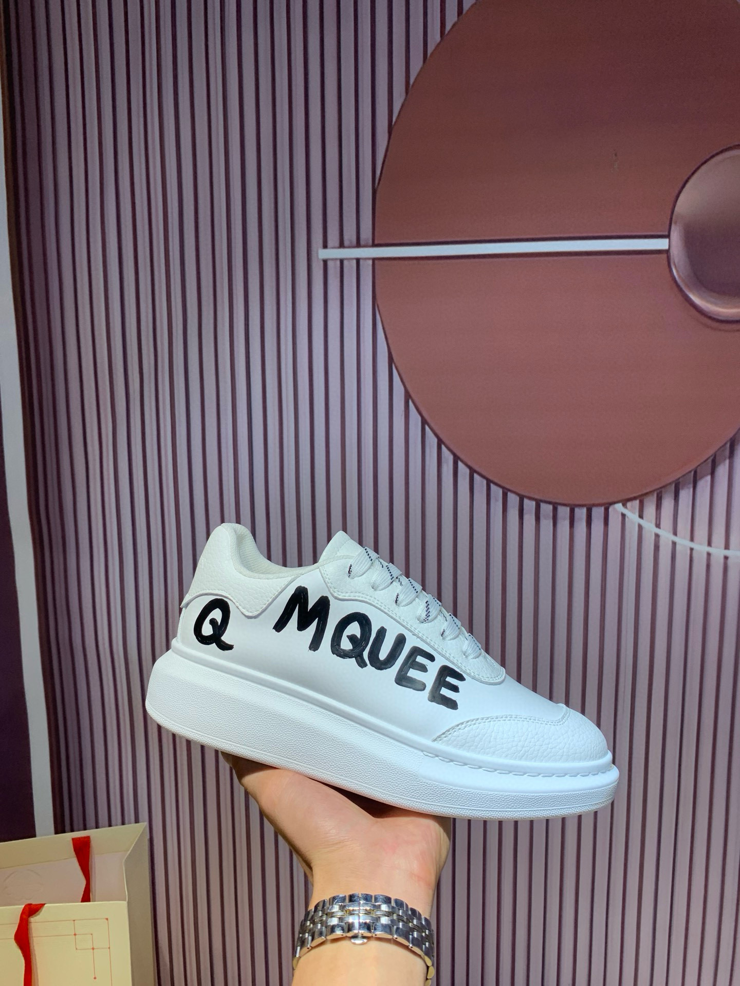 알렉산더 맥퀸 남녀공용 신발 운동화 스니커즈