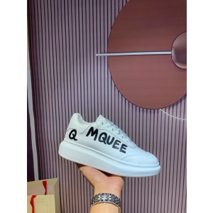 알렉산더 맥퀸 남녀공용 신발 운동화 스니커즈