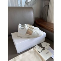 발렌티노 남녀공용 신발 운동화 스니커즈
