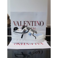 발렌티노 남녀공용 신발 운동화 스니커즈