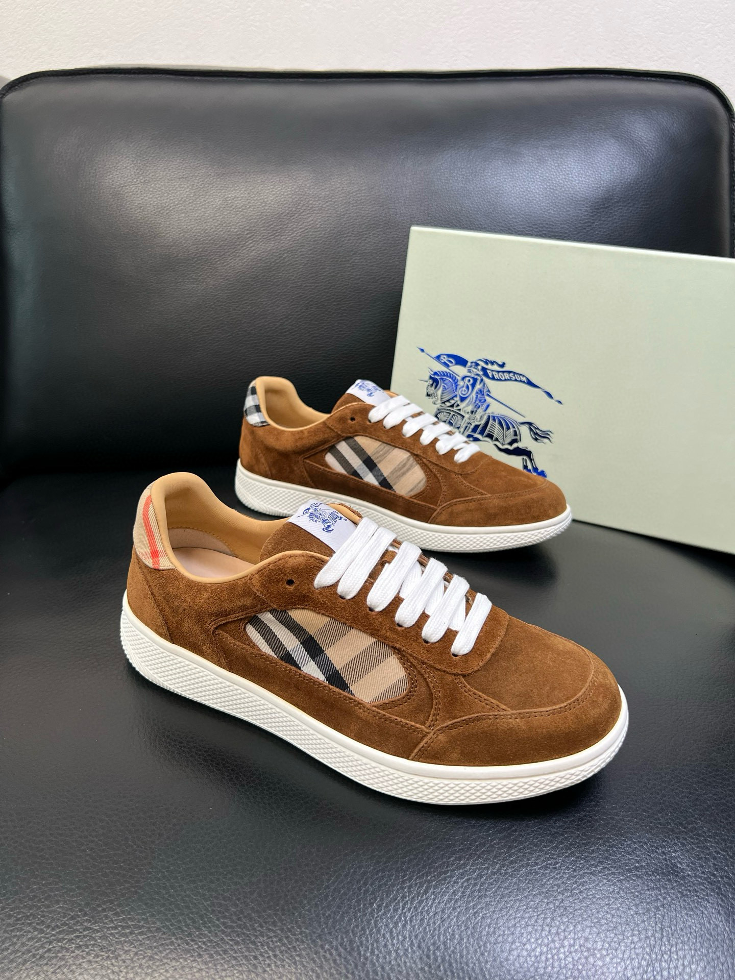 버버리 남자 스니커즈 신발 운동화