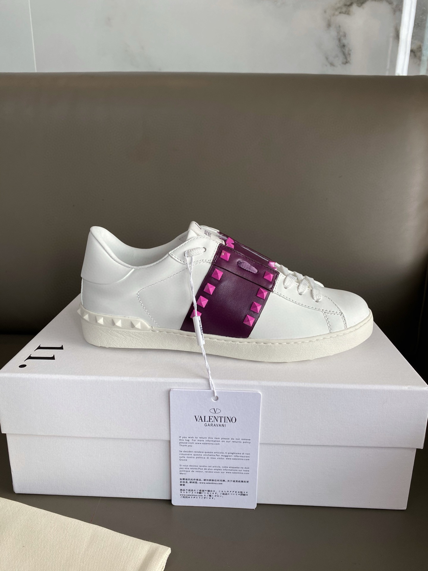 발렌티노 남녀공용 신발 운동화 스니커즈