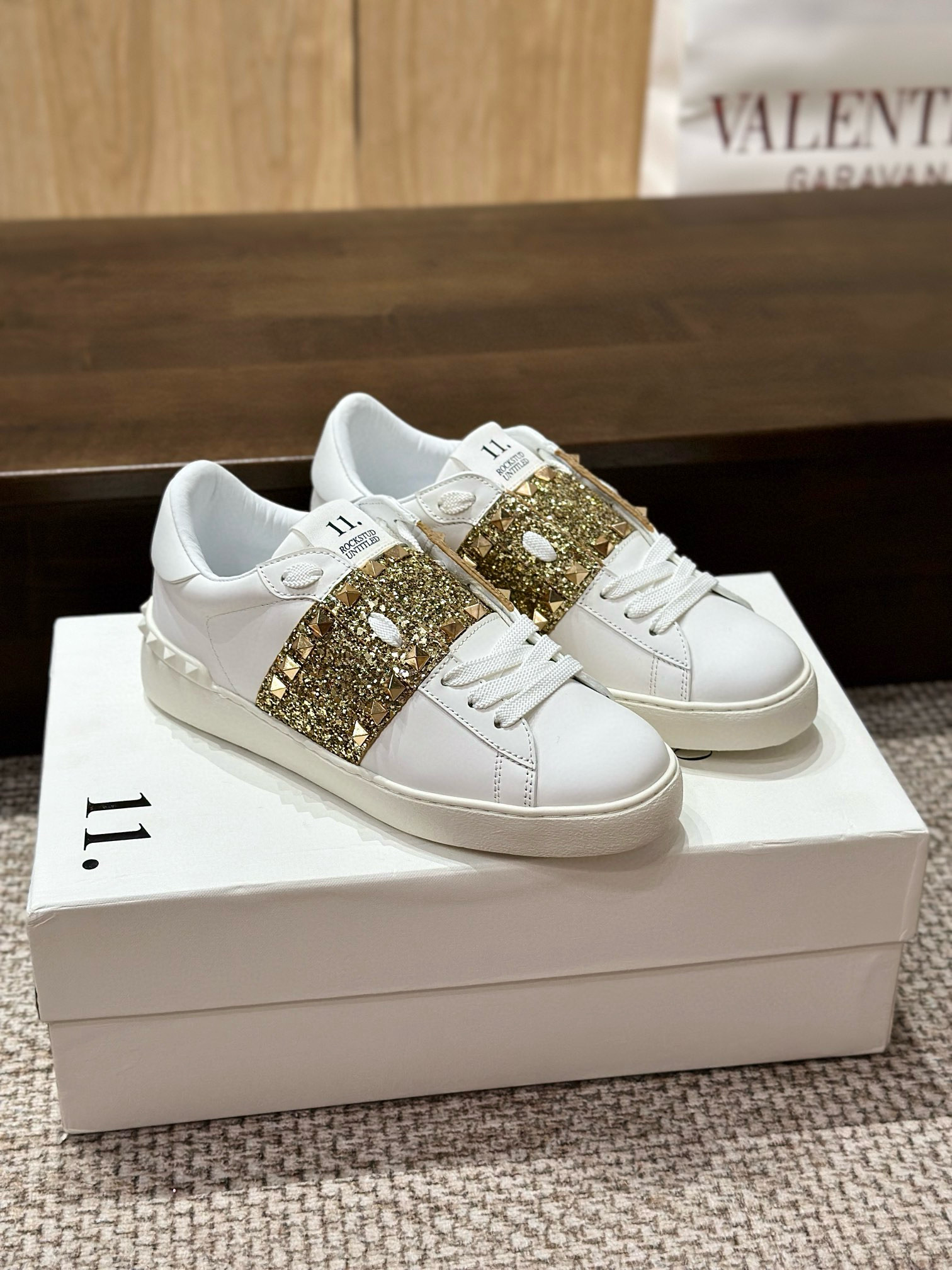 발렌티노 남녀공용 신발 운동화 스니커즈