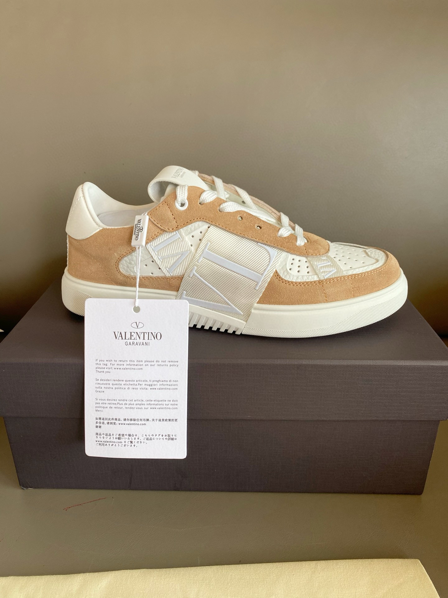 발렌티노 남녀공용 신발 운동화 스니커즈