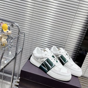 발렌티노 남녀공용 신발 운동화 스니커즈