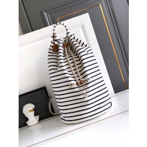 프라다 2VY011 여행가방