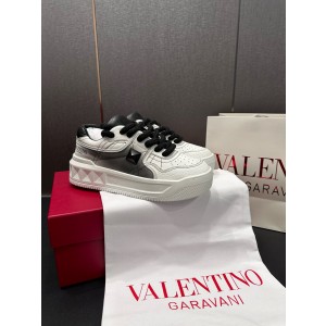 발렌티노 남녀공용 신발 운동화 스니커즈