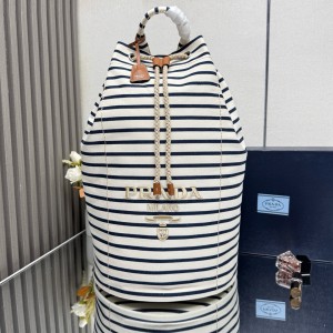 프라다 2VY011 여행가방