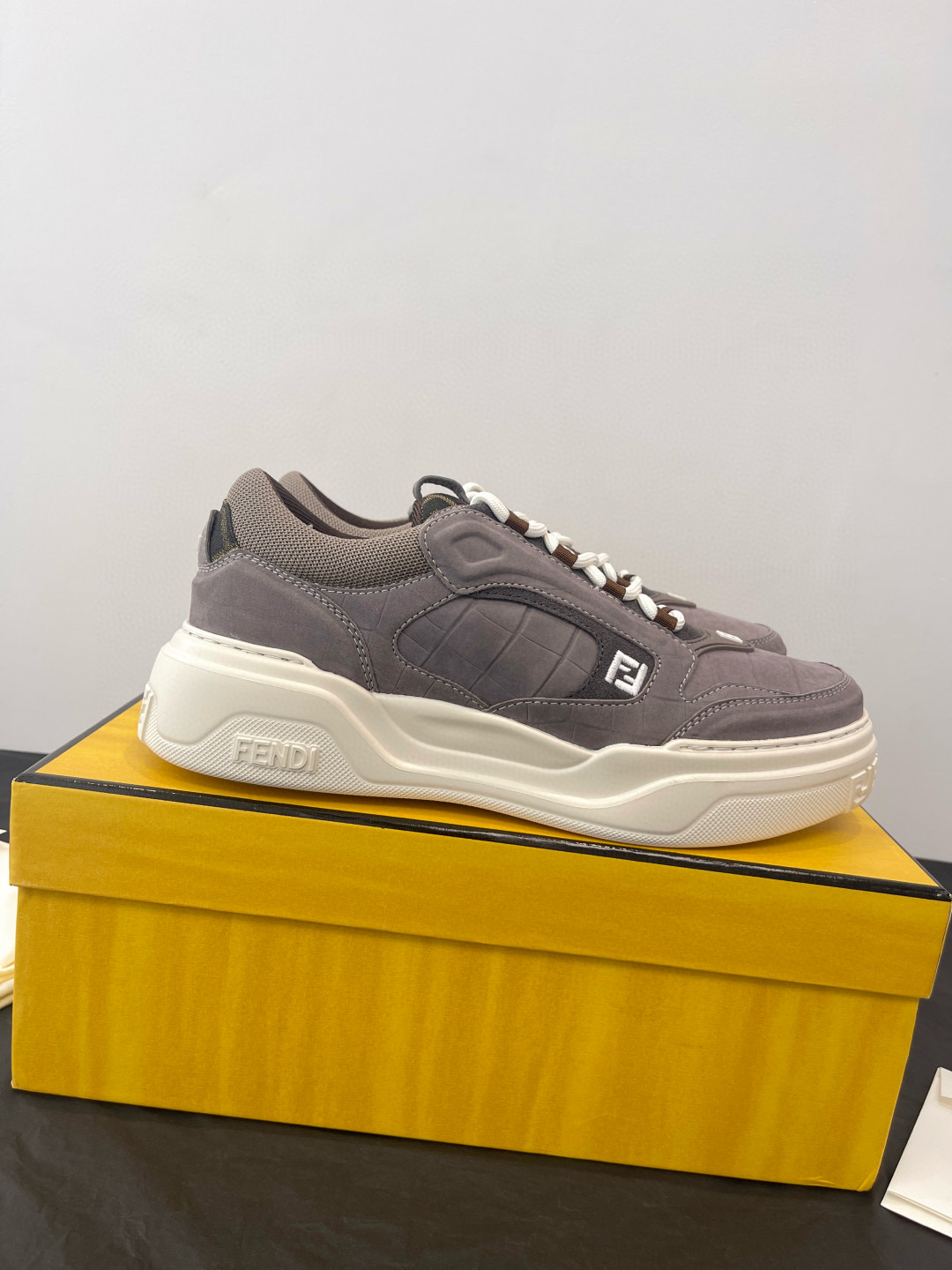 펜디 남자 신발 운동화 스니커즈