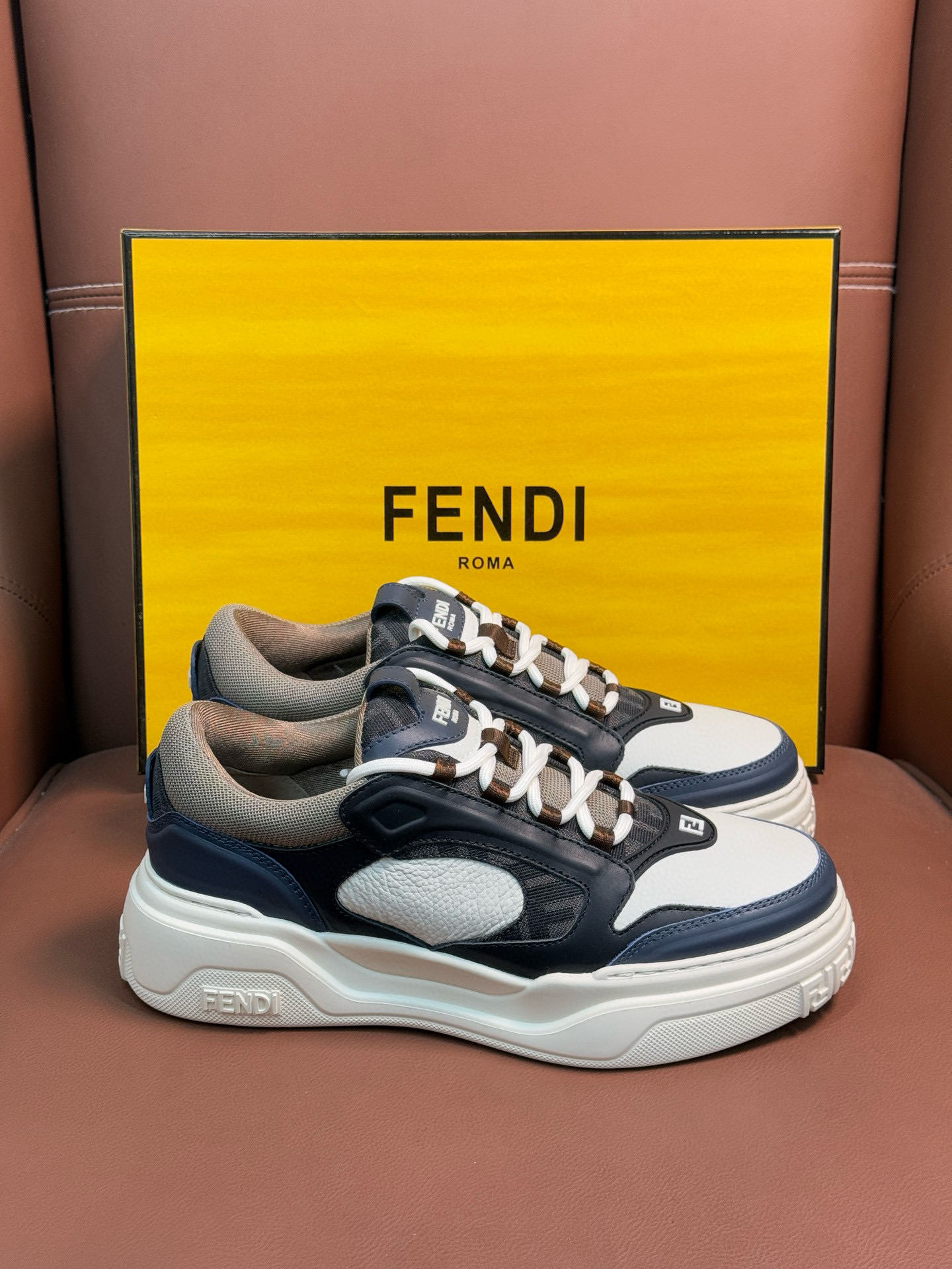 펜디 남자 신발 운동화 스니커즈