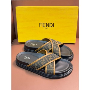 펜디 남자 슬리퍼