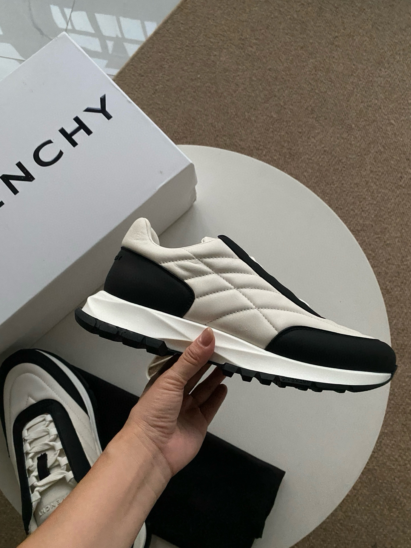 지방시 남자 신발 운동화 스니커즈