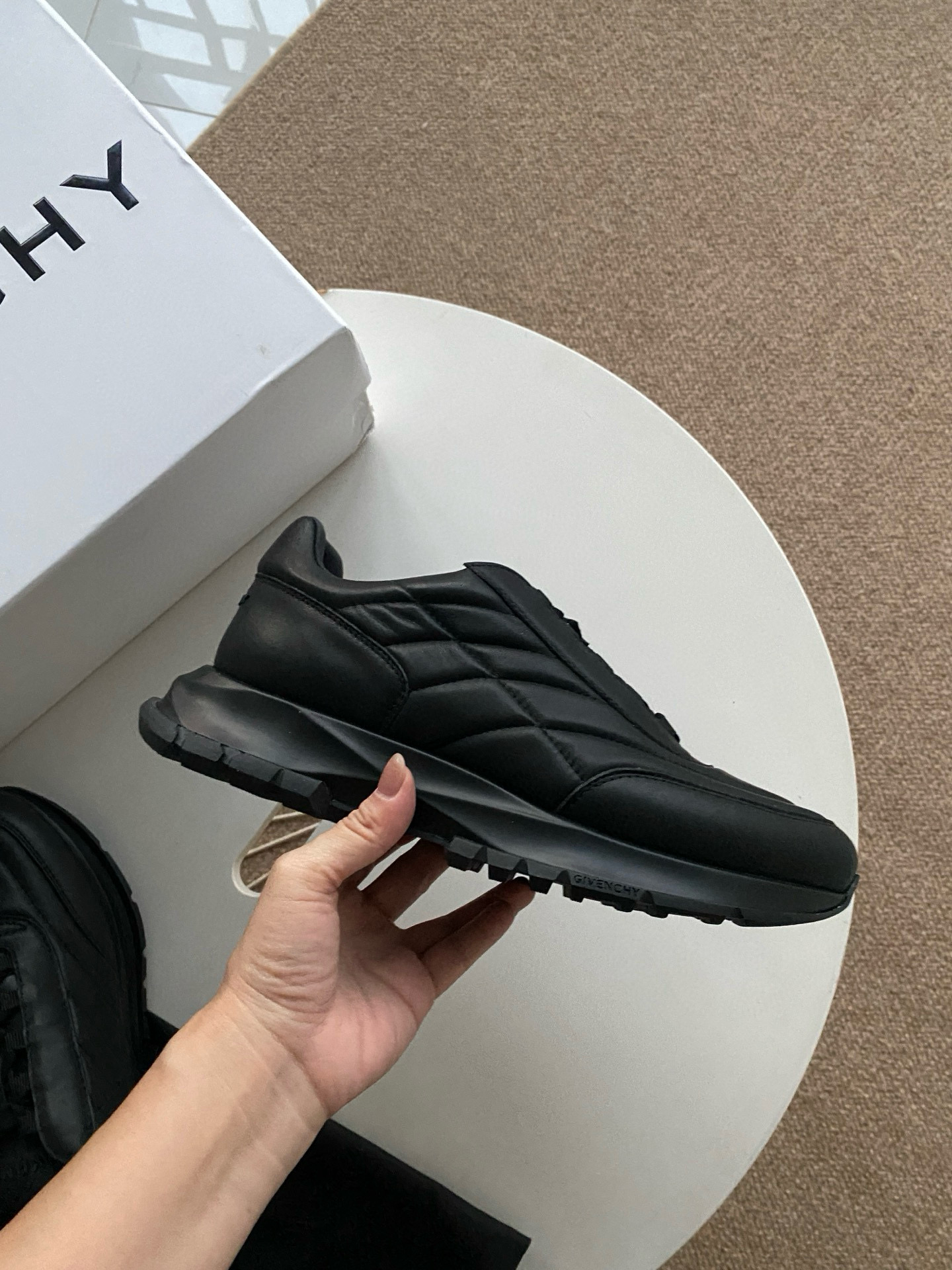 지방시 남자 신발 운동화 스니커즈