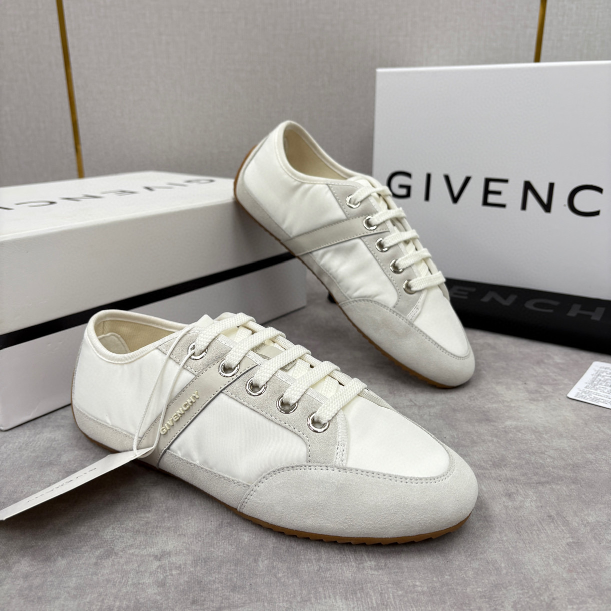 지방시 남자 신발 운동화 스니커즈