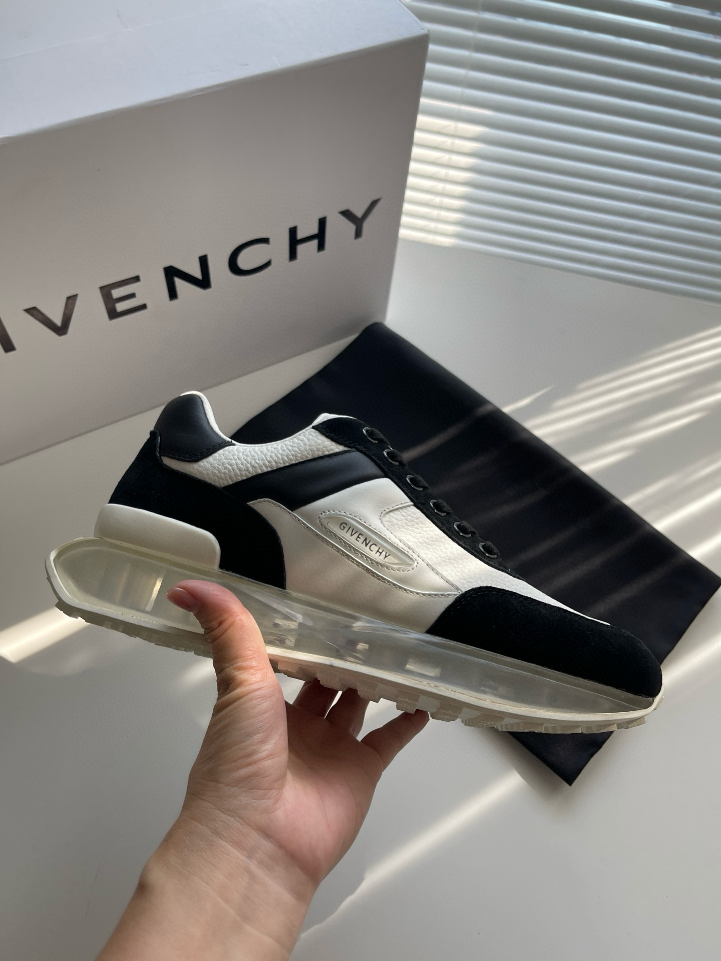 지방시 남자 신발 운동화 스니커즈