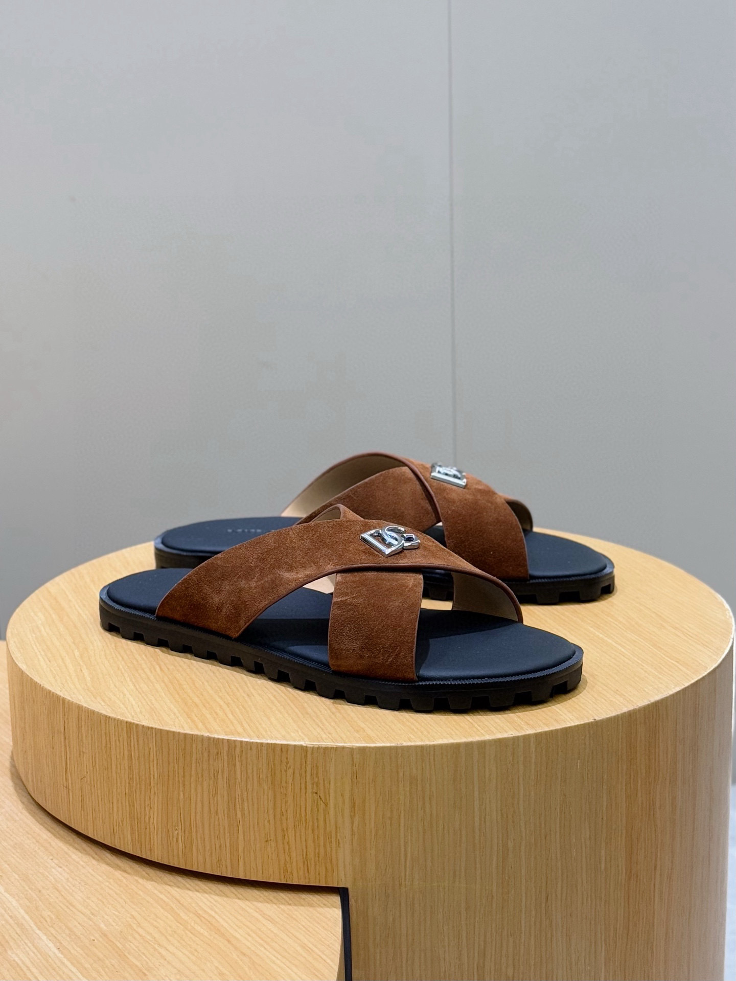 돌체앤가바나 남자 슬리퍼 