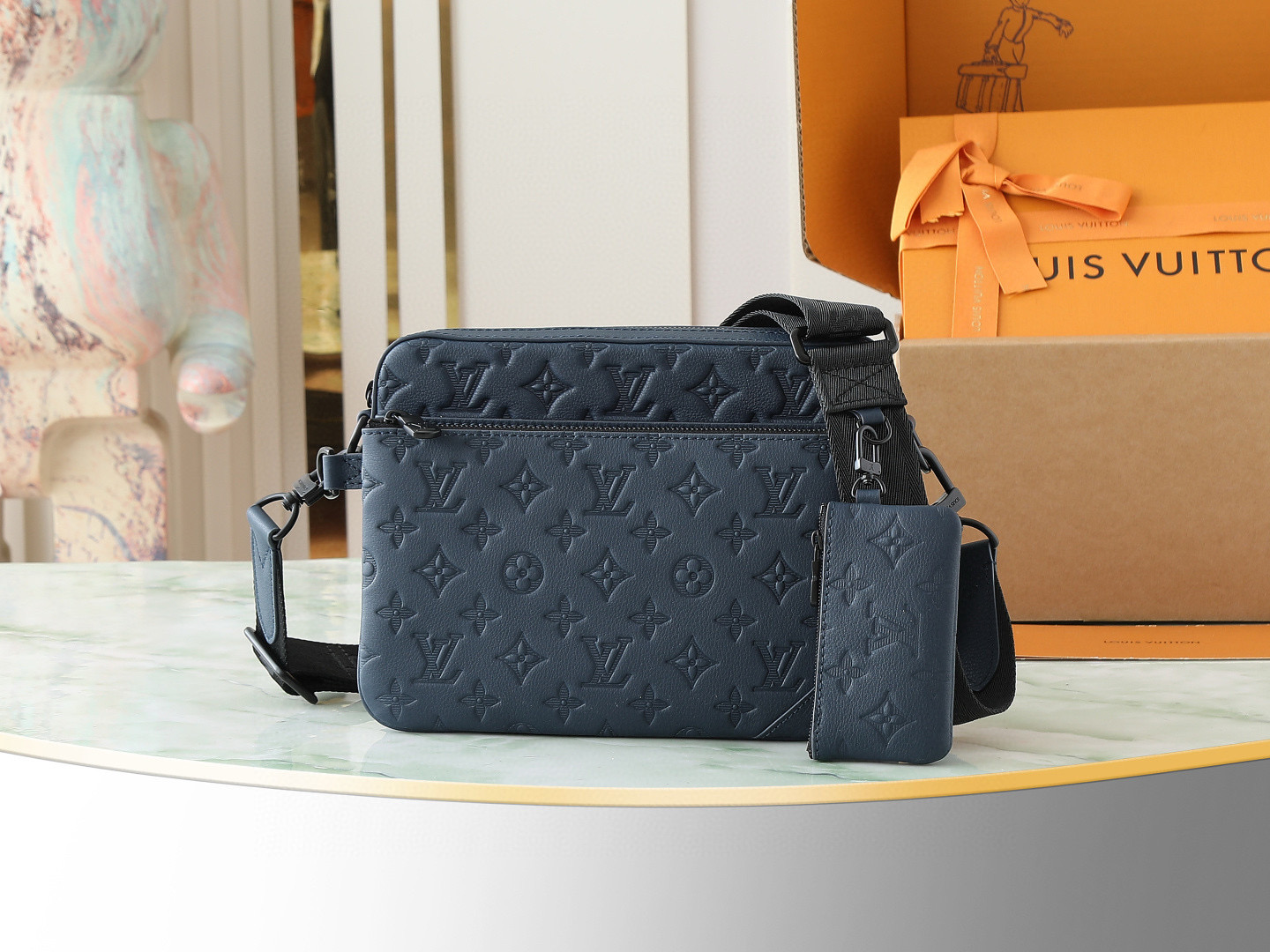 루이비통 M14785 남자가방