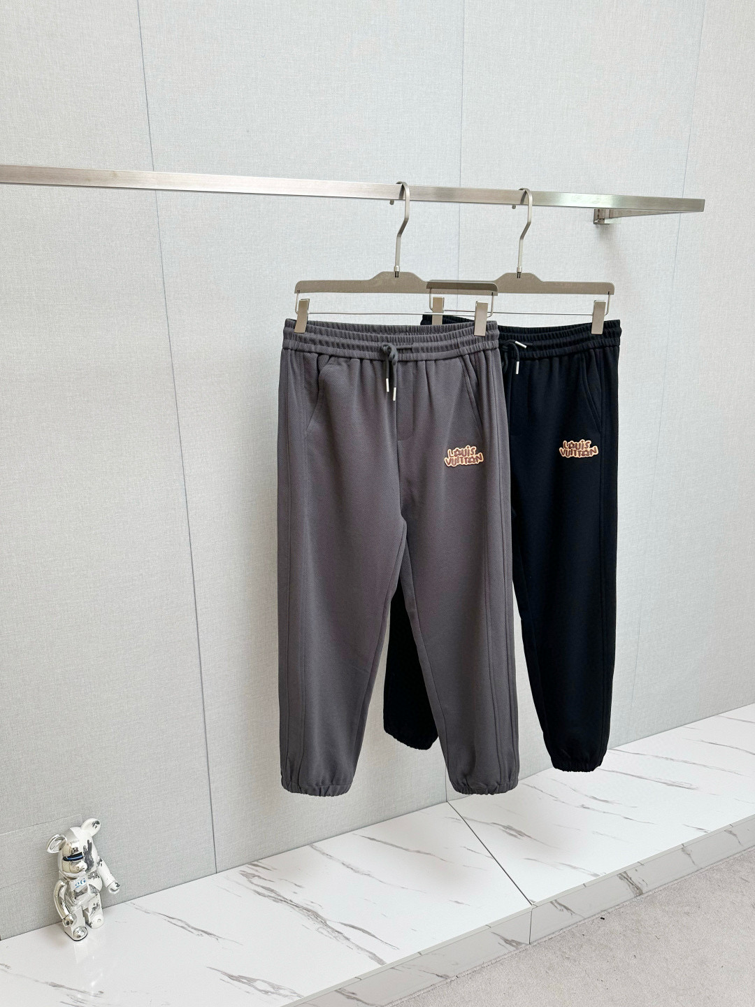 루이비통 2컬러 남자 바지