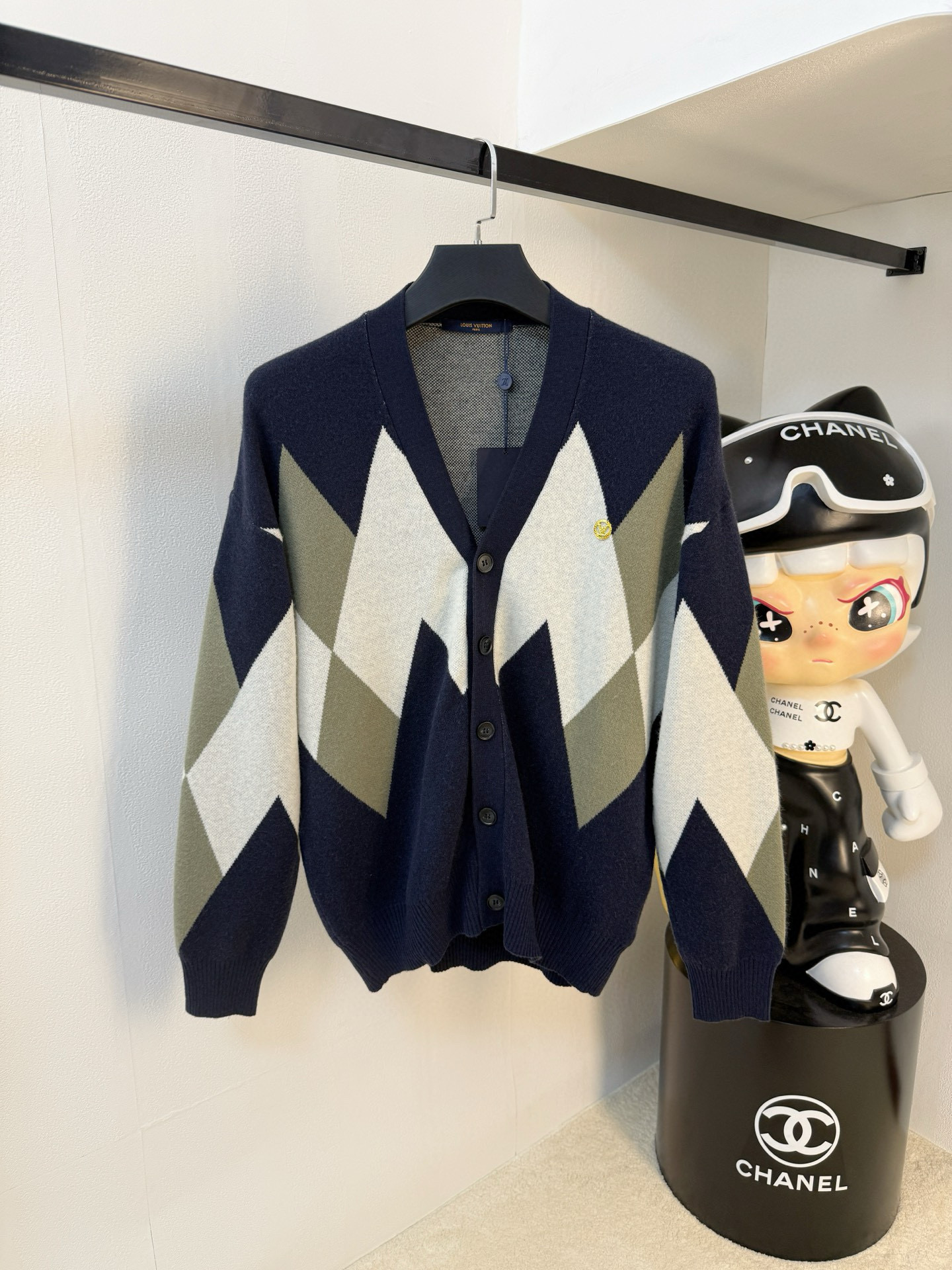 루이비통 남자 가디건