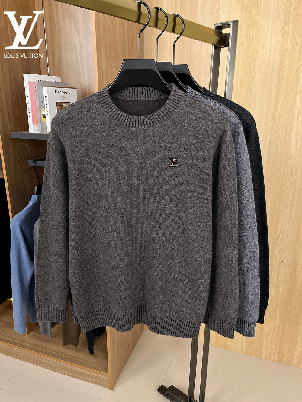 루이비통 3컬러 남자 니트