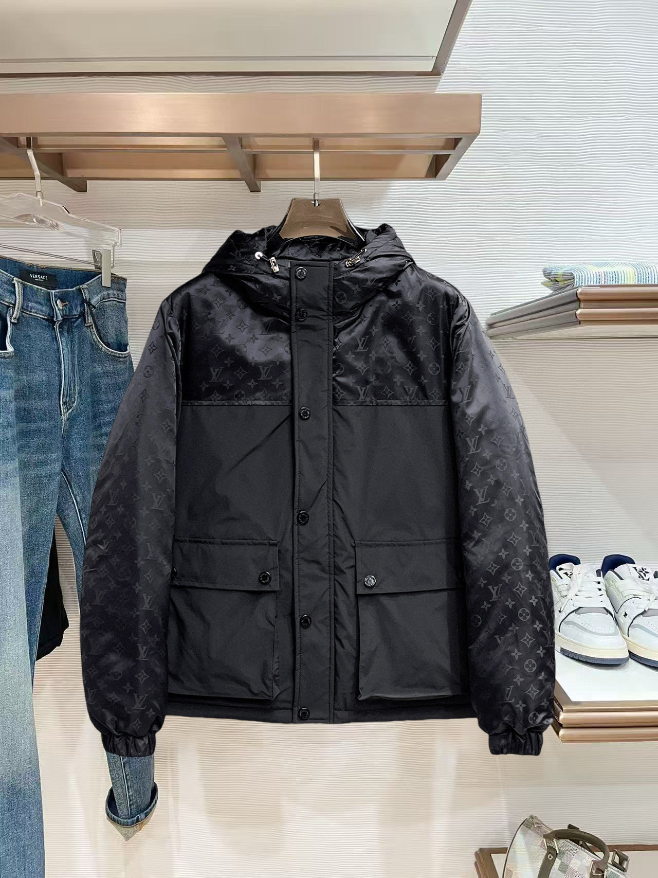 루이비통 남자 패딩