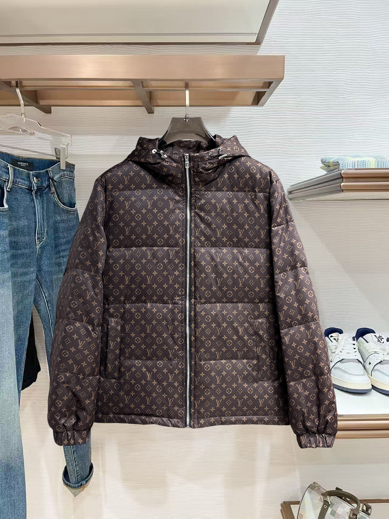 루이비통 남자 패딩
