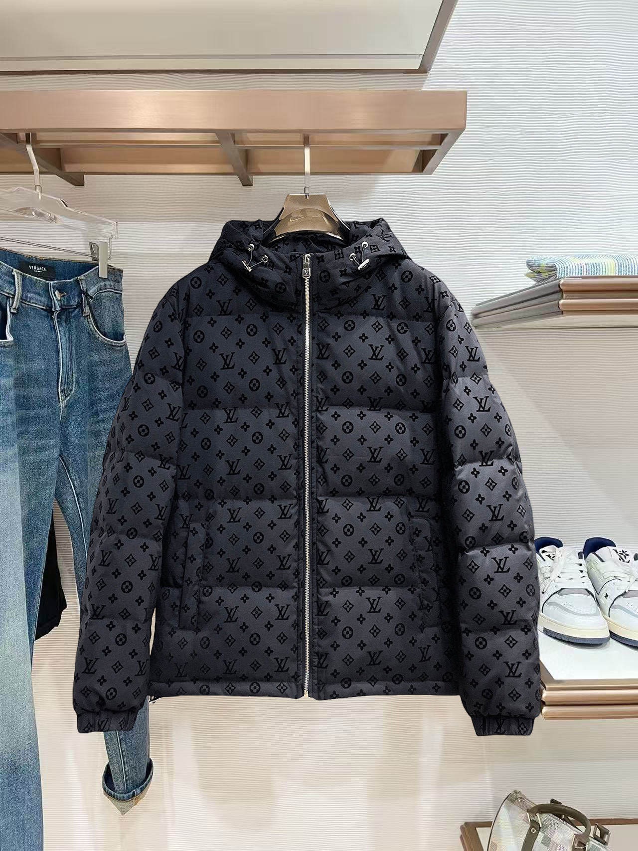 루이비통 남자 패딩