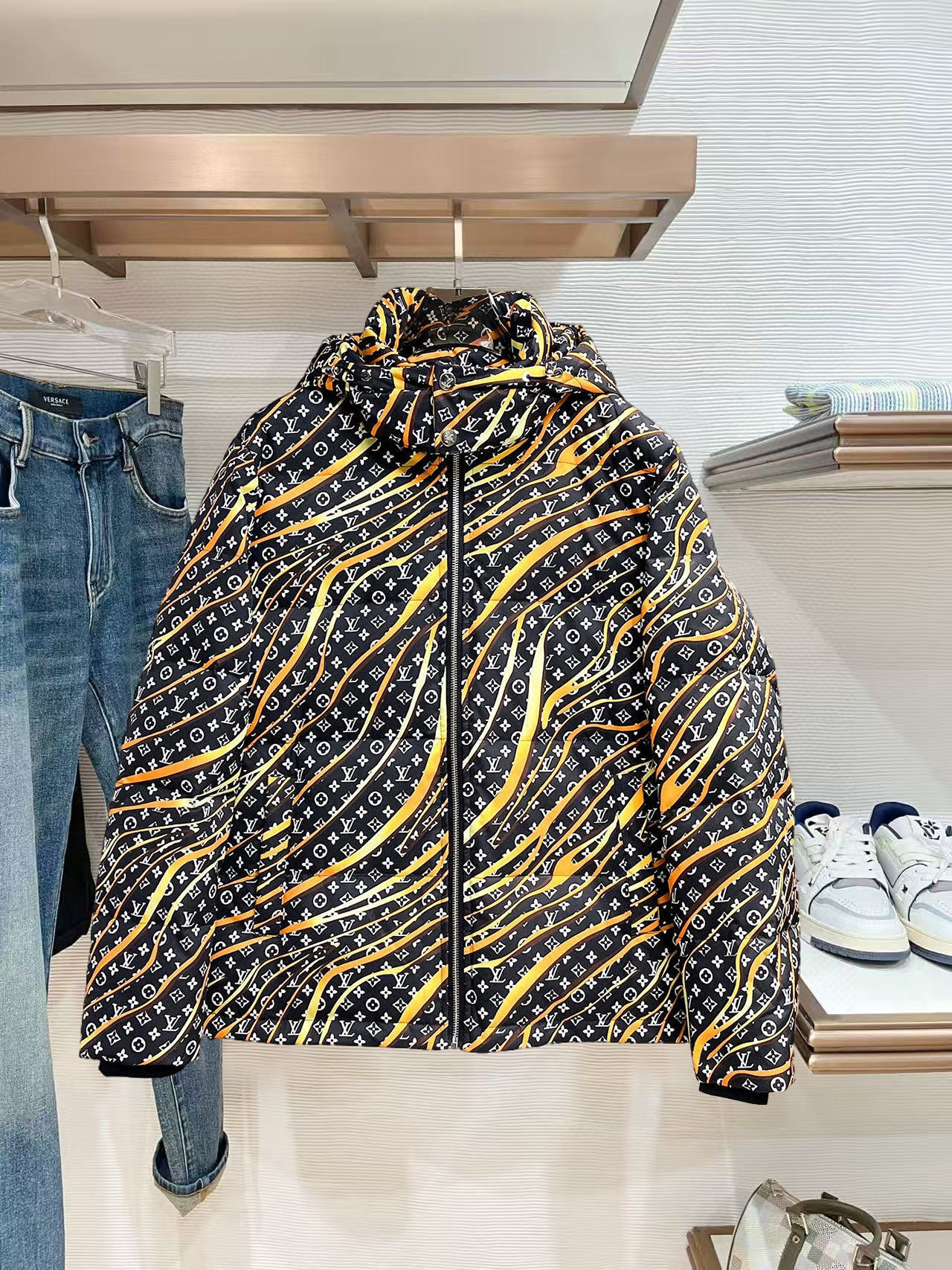 루이비통 남자 패딩