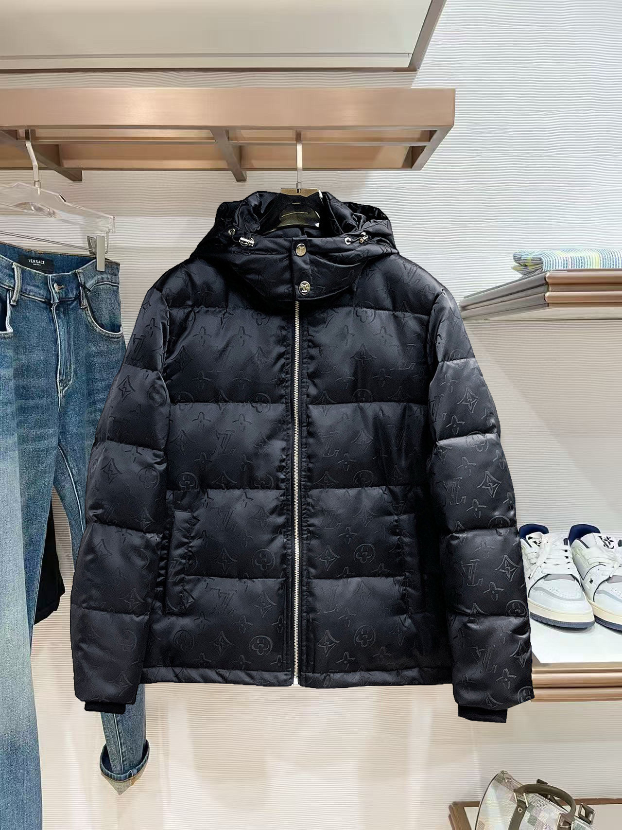 루이비통 남자 패딩