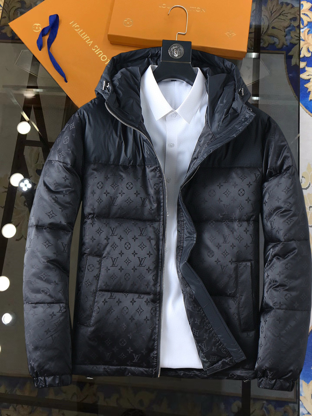 루이비통 남자 패딩