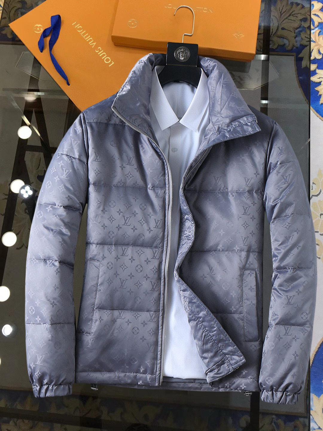 루이비통 남자 패딩