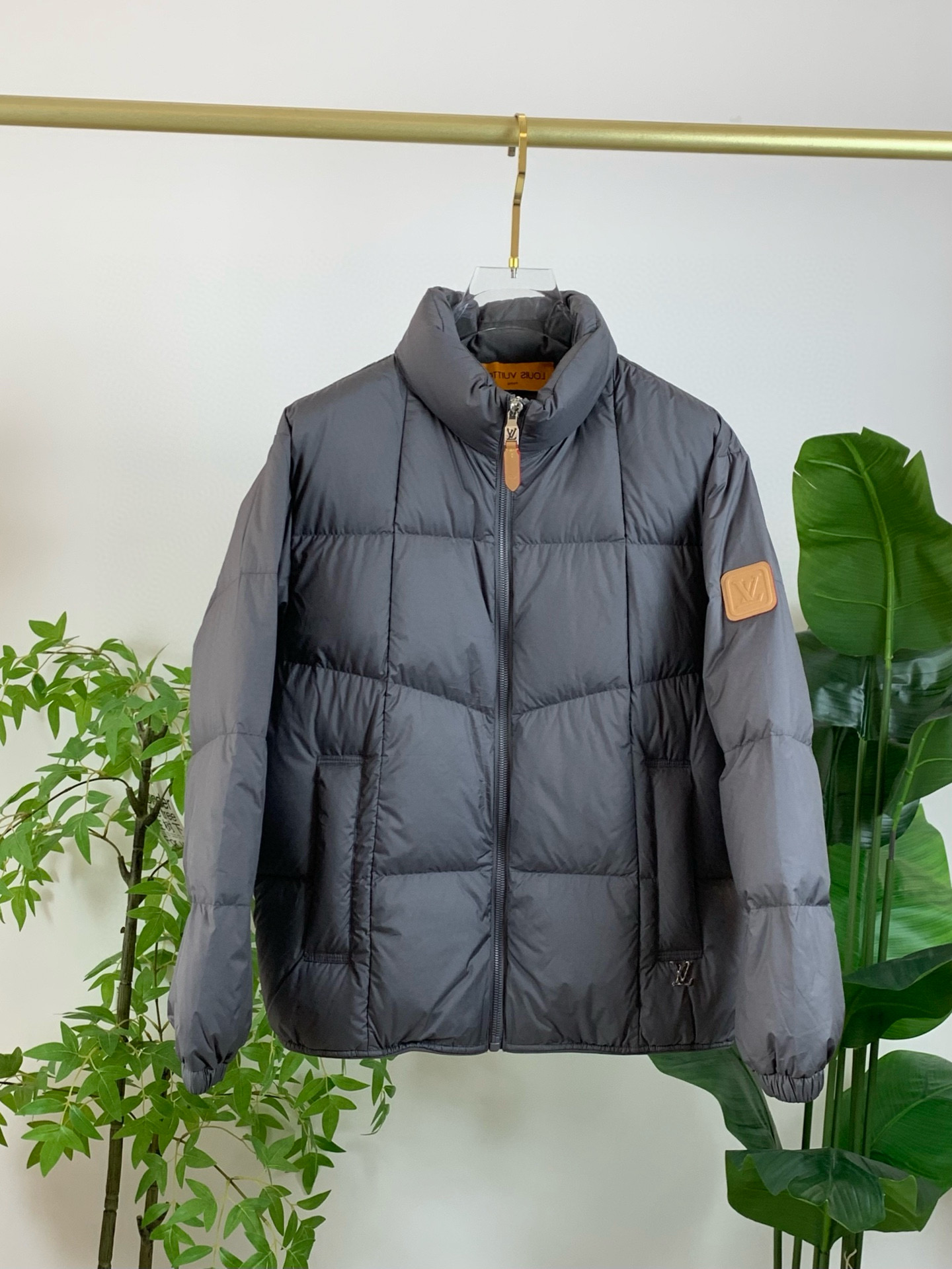 루이비통 남자 패딩