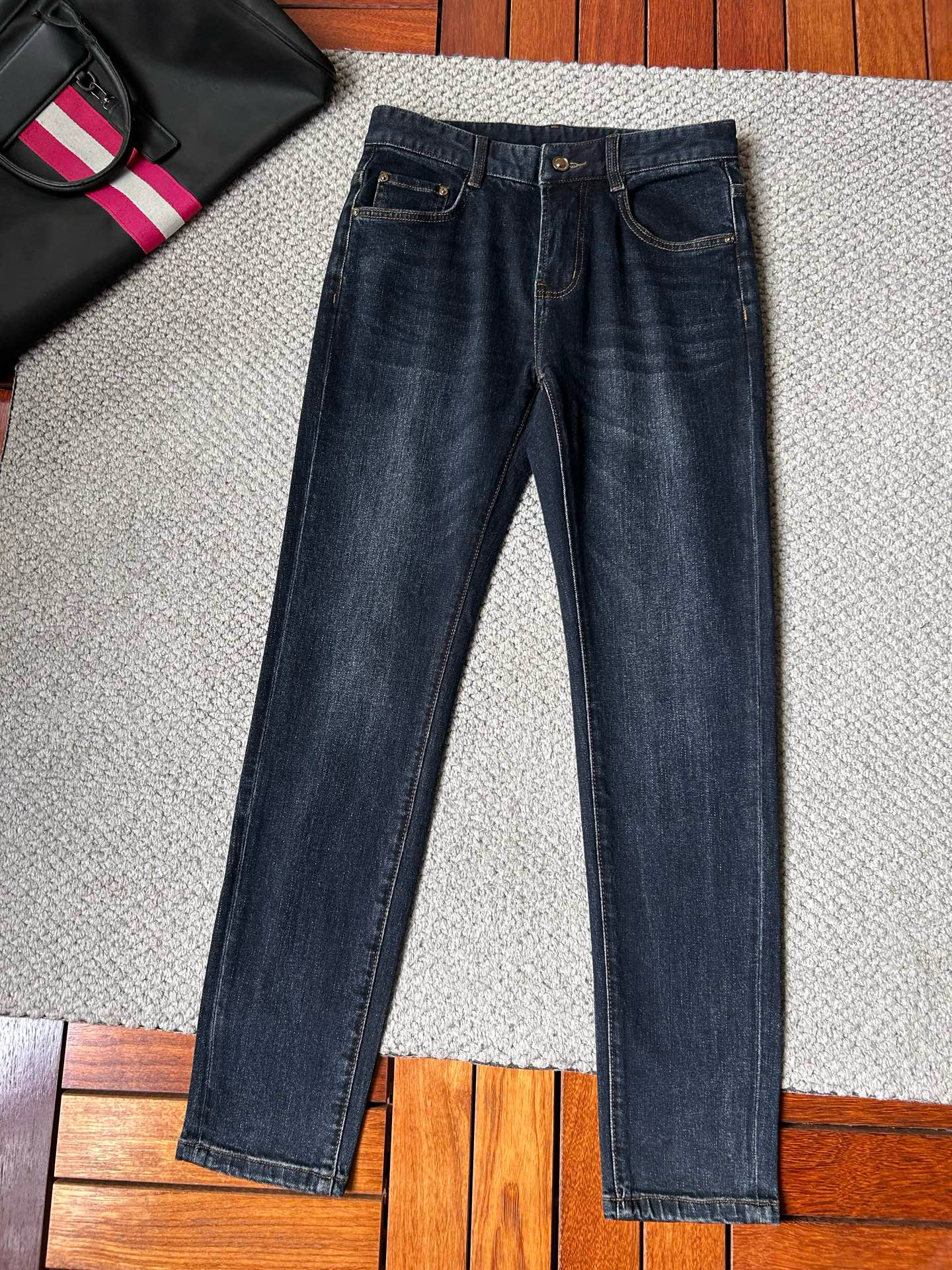 버버리 남자 청바지