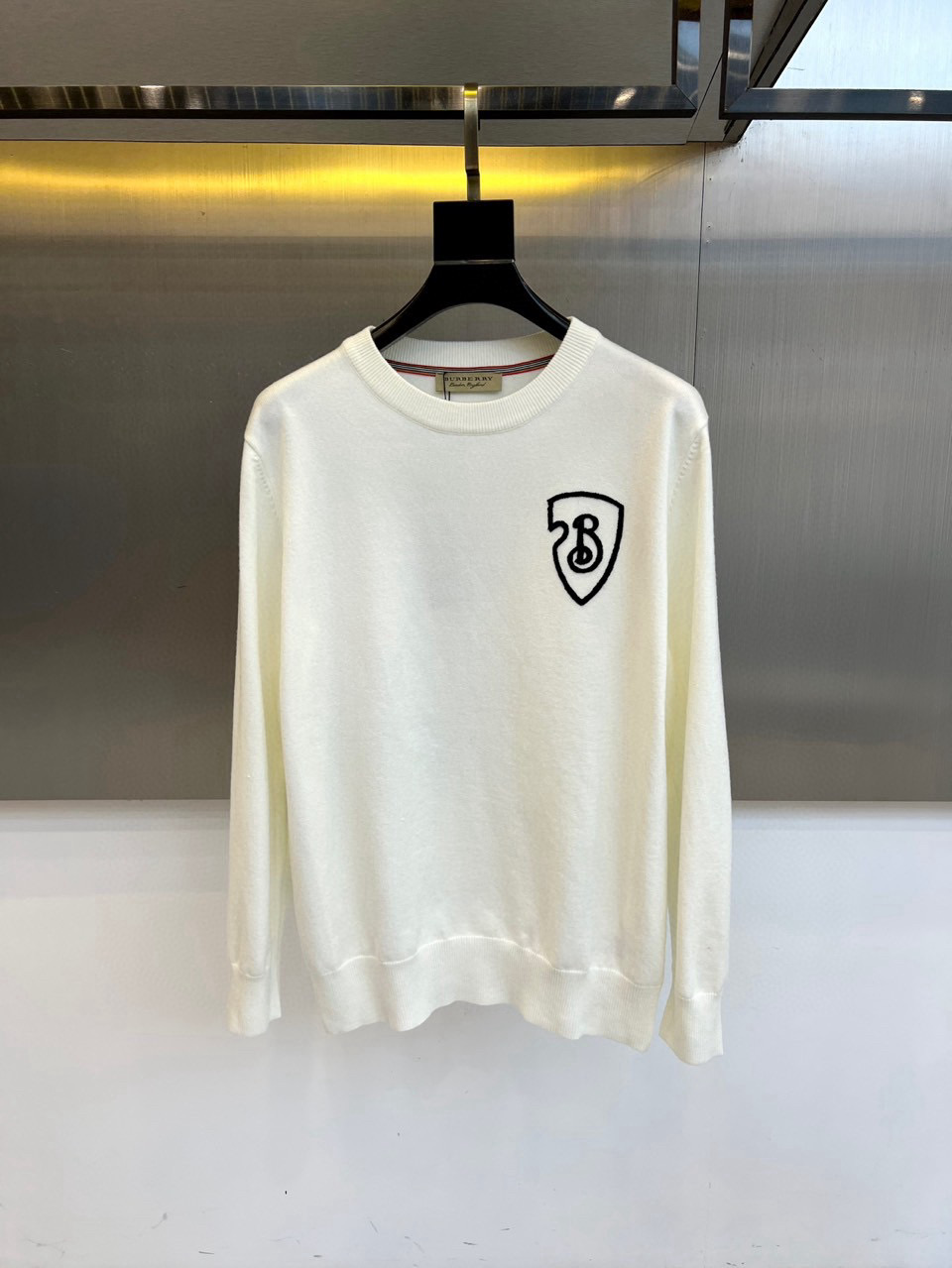 버버리 남자 니트