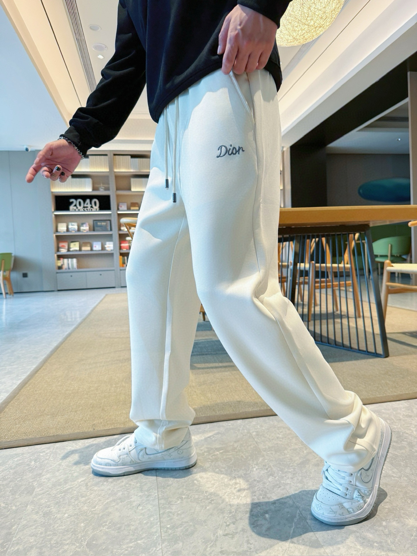 디올 남자 바지