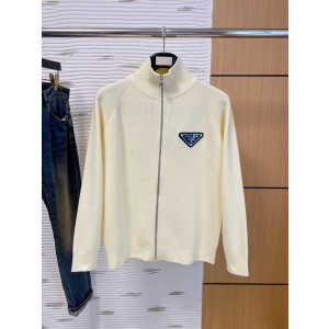 프라다 남자 가디건