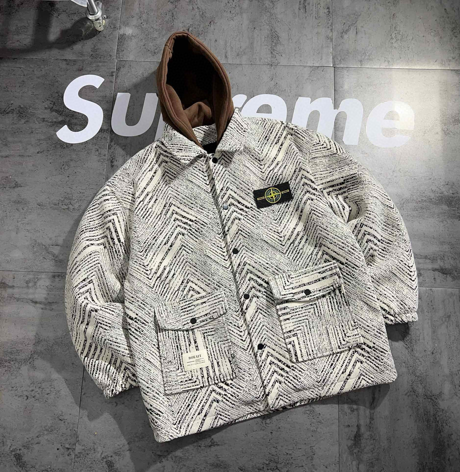 스톤아일랜드 2컬러 남자 자켓