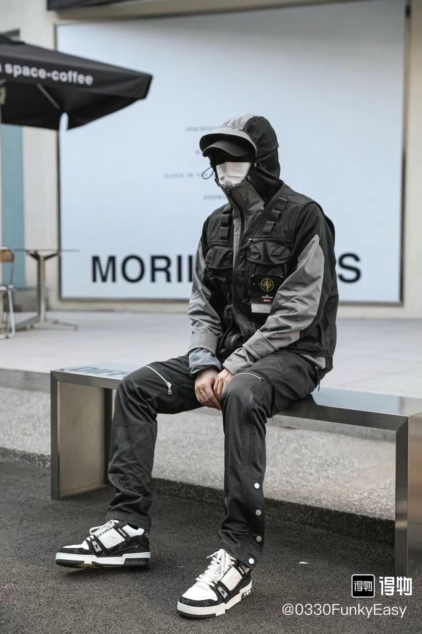 스톤아일랜드 남자 조끼