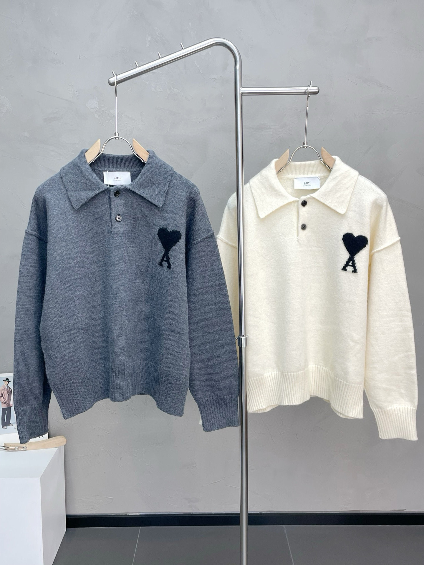 아미 아미리 2컬러 남녀공용 니트