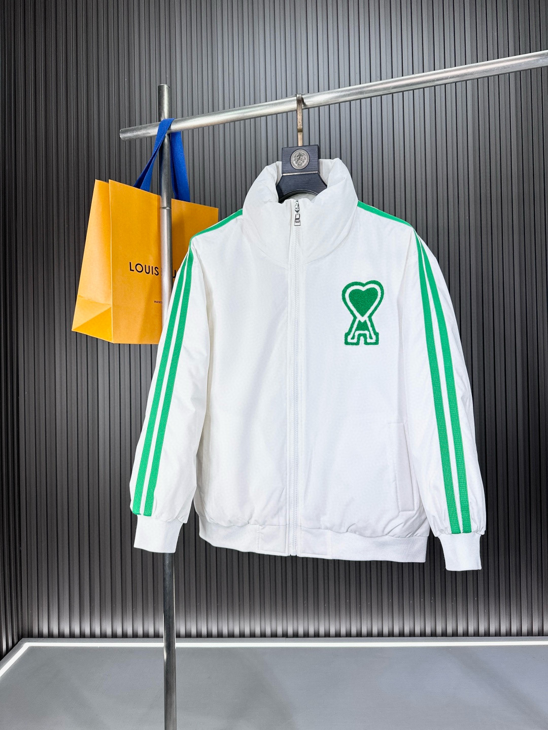 아미 아미리 남녀공용 패딩