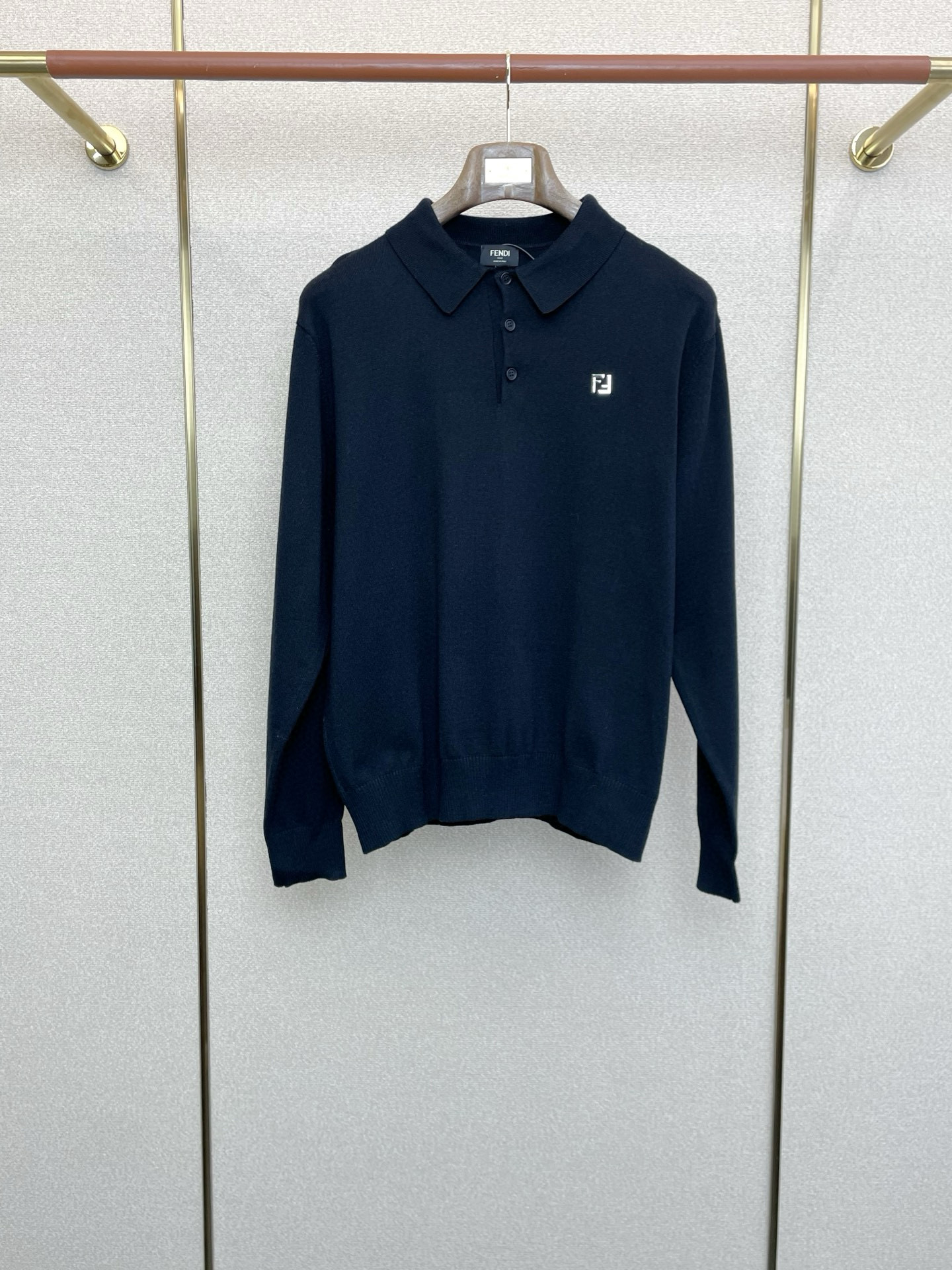 펜디 남자 니트