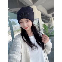 펜디 겨울 모자