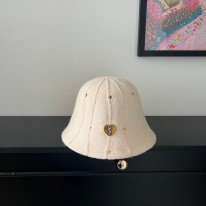 생로랑 겨울 모자