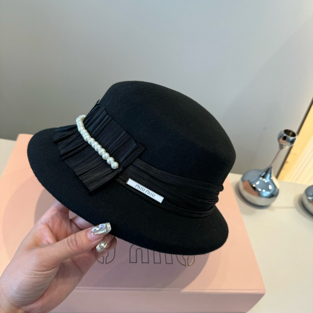 미우미우 겨울 모자